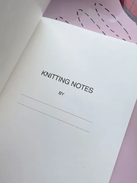 Hovedbilde PetiteKnit Knitting Journal - Grand Signatur